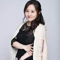 Hsiang-Ling Ophelia Huang 
